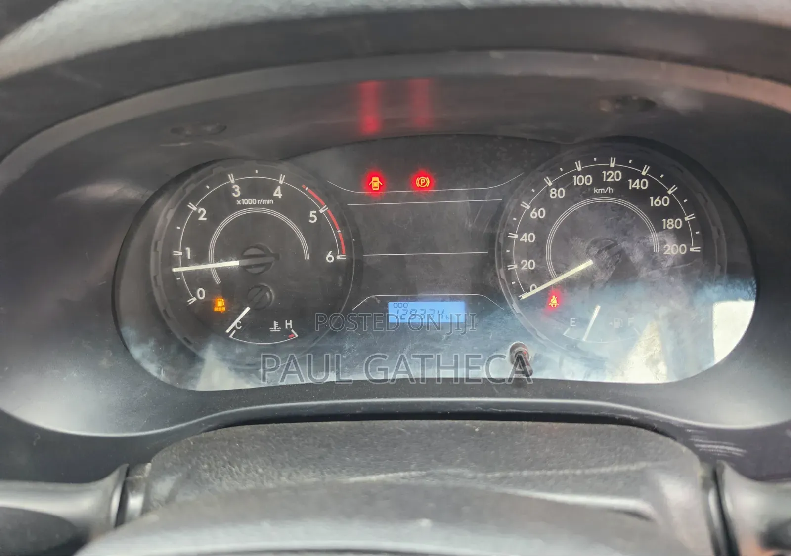 Toyota Hilux 2022 White