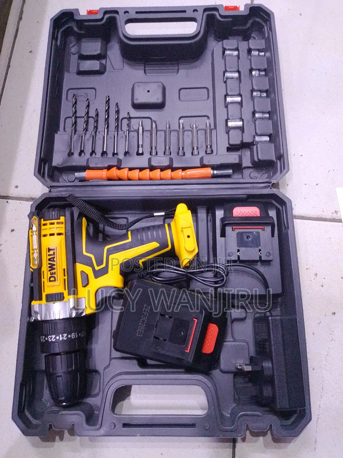 DeWalt Cordless Portable Drill/ DeWalt Drill