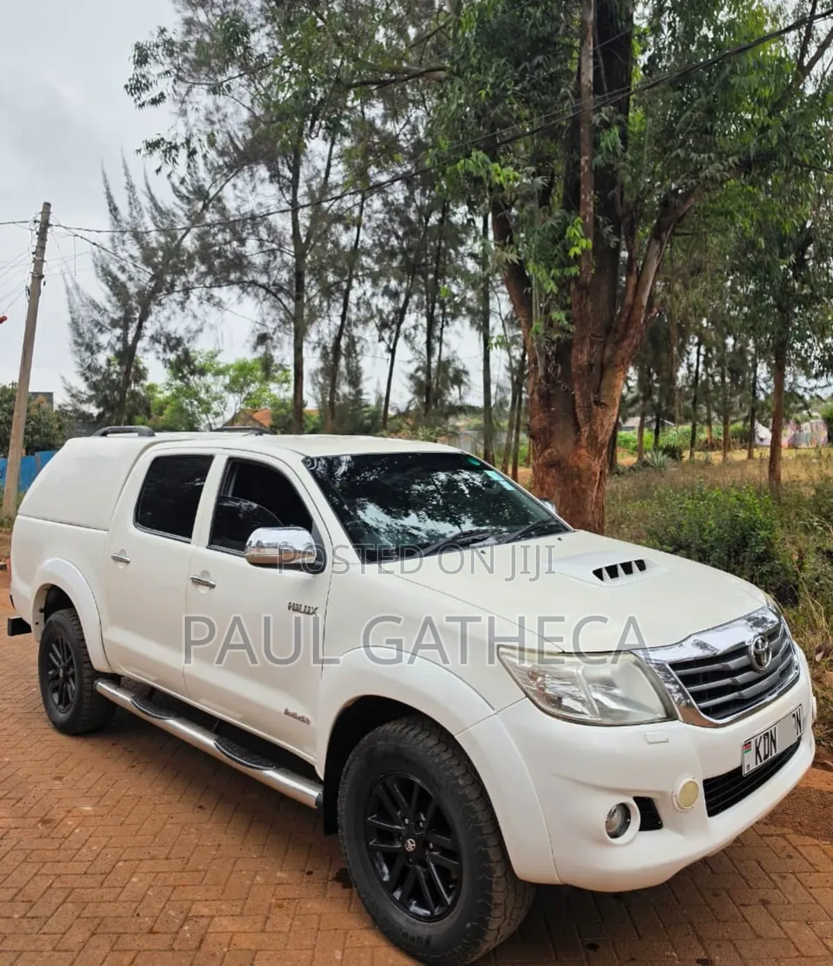 Toyota Hilux 2016 White
