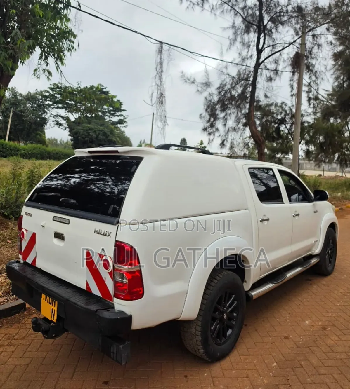Toyota Hilux 2016 White