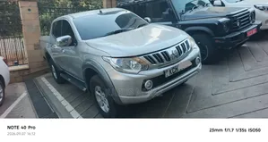 Mitsubishi L200 2016 Silver