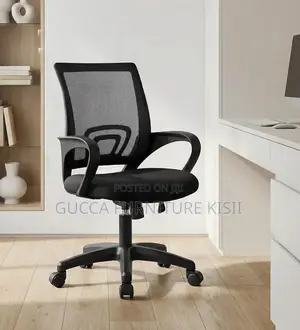 Mesh Upholstered Low Back Swivel Office Chair