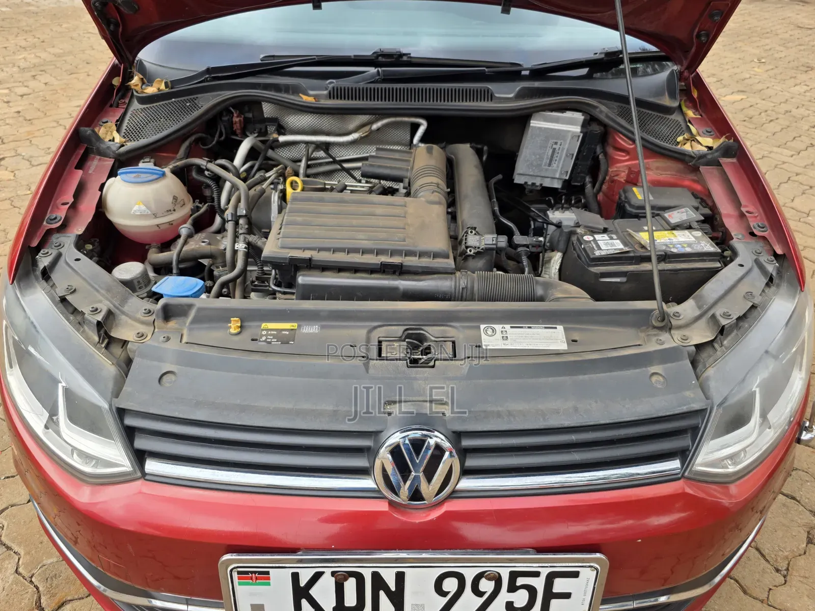 Volkswagen Polo 2016 Red