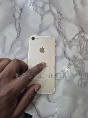 Apple iPhone 7 32 GB Gold