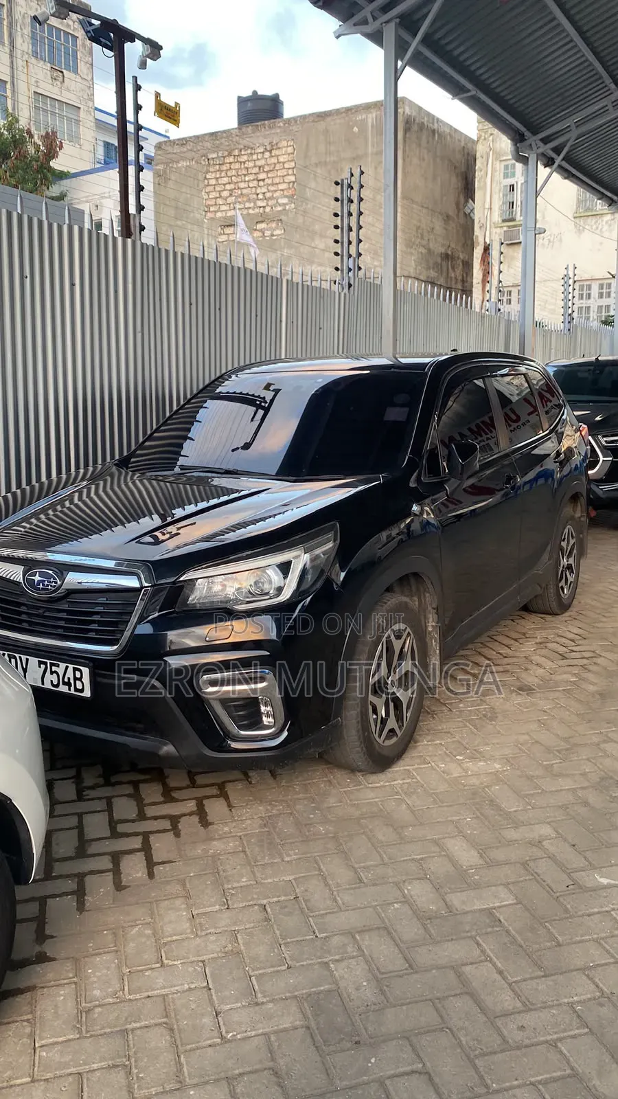 Subaru Forester Premium AWD 2019 Black