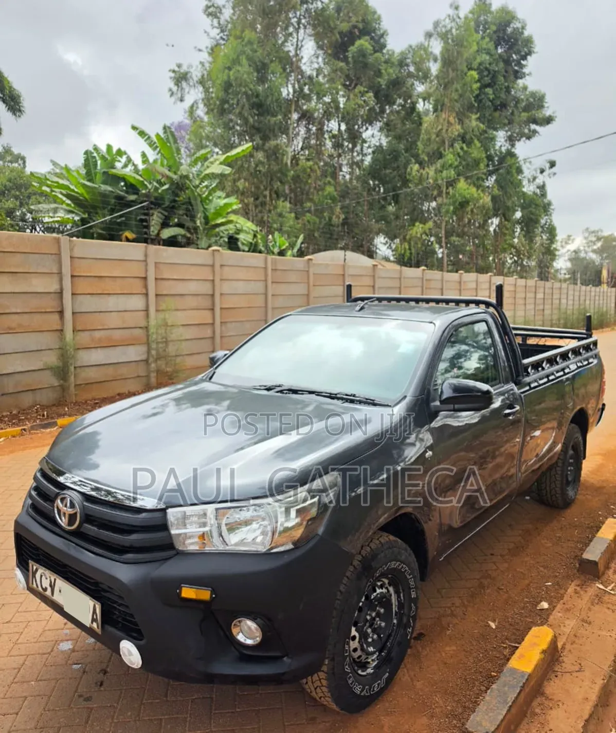 Toyota Hilux 2019 Gray