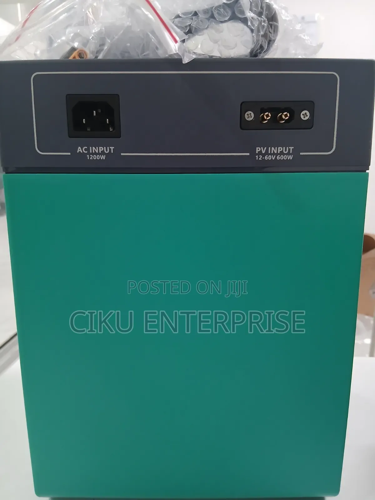 MECO 2kw Portable Power Backup Station