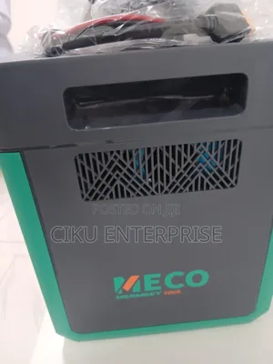 MECO 2kw Portable Power Backup Station