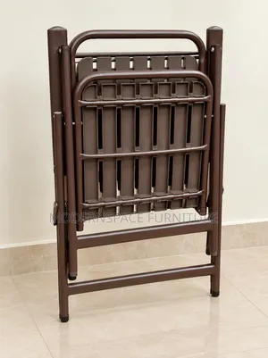 Brown Plastic Foldable Chairs