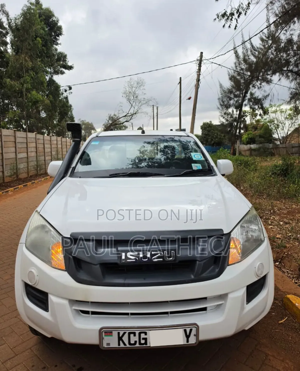 Isuzu D-MAX 2015 White