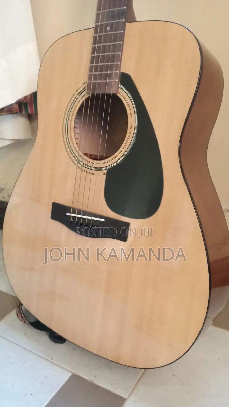 Yamaha F310 Acoustic Guitar – Gig Bag, Pluck & Strap