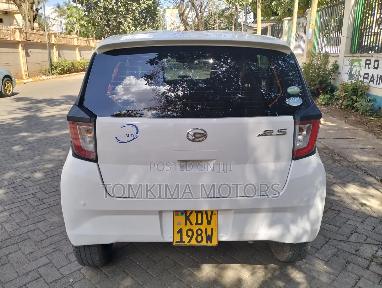 Daihatsu Mira 2018 White