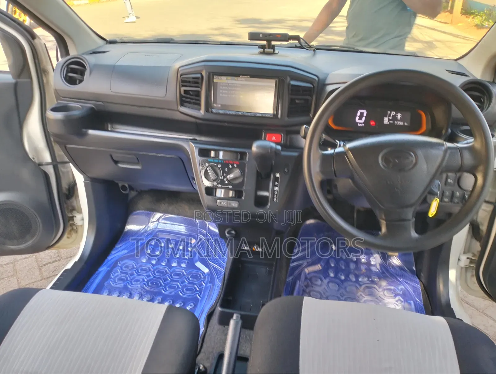 Daihatsu Mira 2018 White