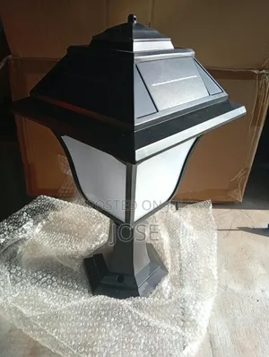 Solar Garden Lights
