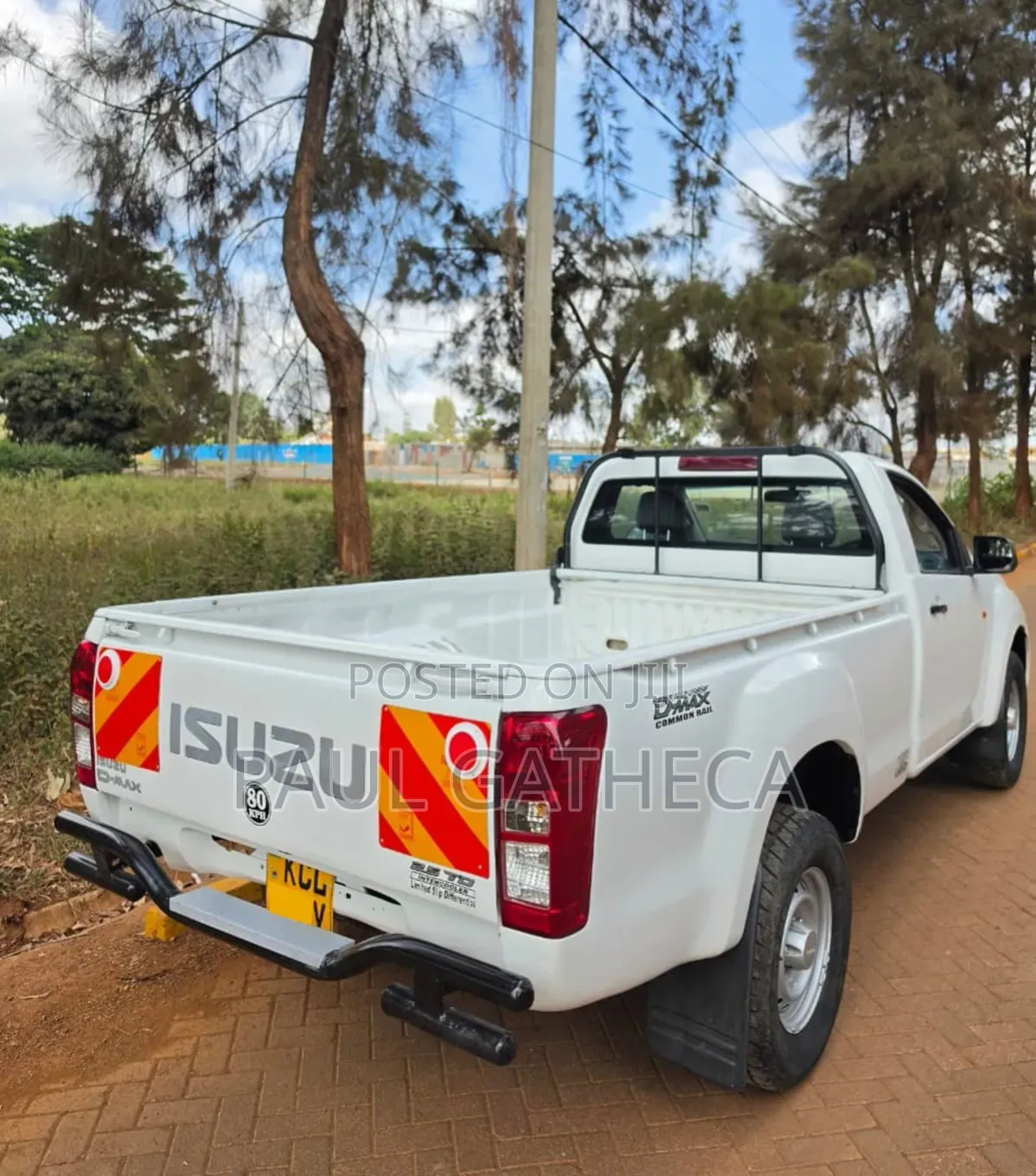 Isuzu D-MAX 2017 White