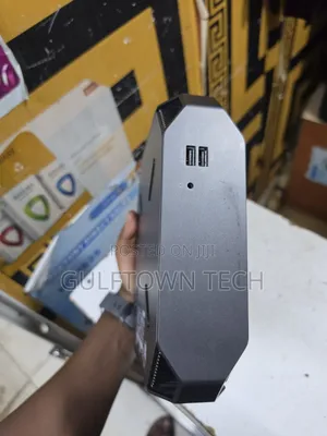 Desktop Computer HP Z2 G4 Mini 8GB Intel Core i7 SSD 512GB