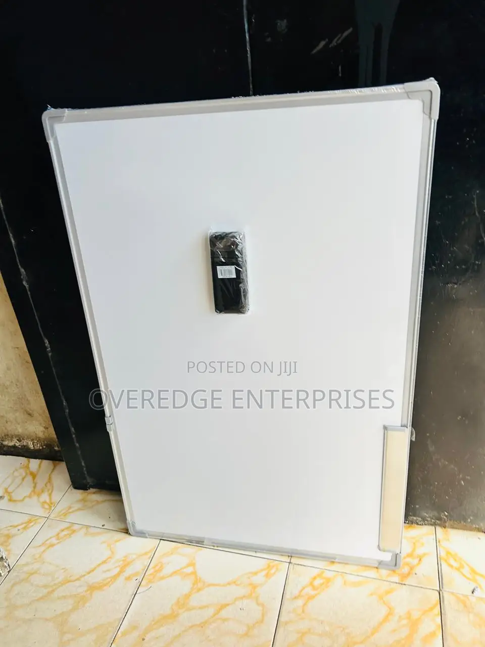 Smooth Whiteboard 3ftx2ft