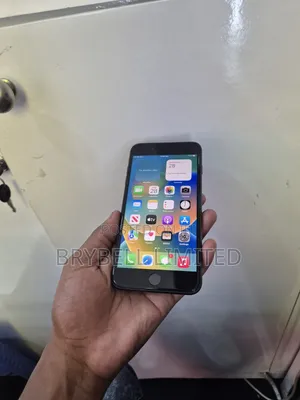 Apple iPhone 8 Plus 64 GB Black