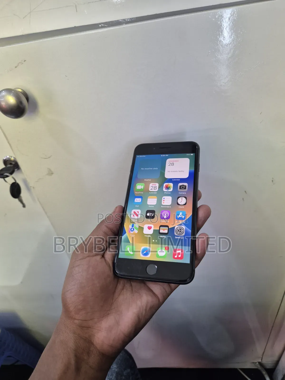 Apple iPhone 8 Plus 64 GB Black