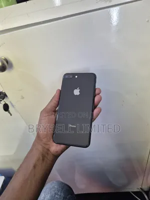 Apple iPhone 8 Plus 64 GB Black
