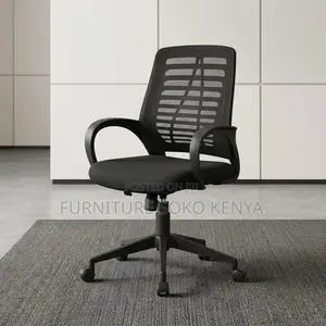 Strong Mesh Adjustable Chairs | Mid Back Ergonomic Seat