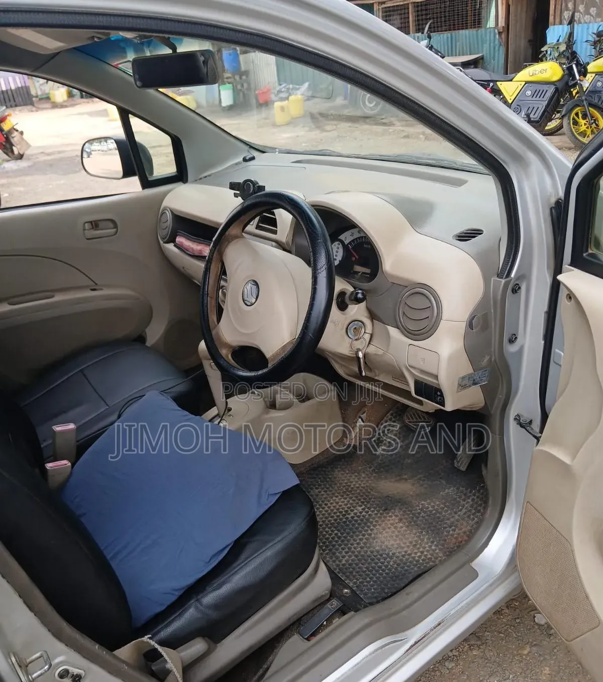 Suzuki Alto 1.0 2012 Silver