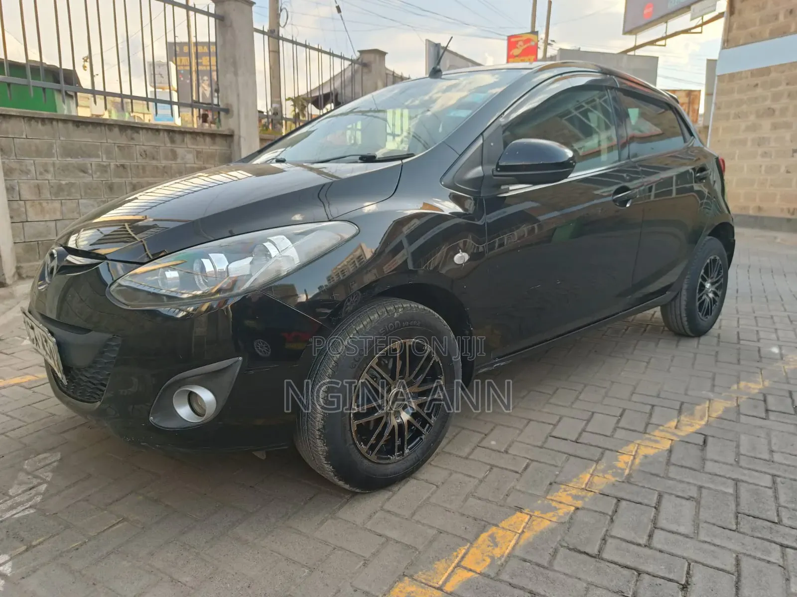 Mazda Demio 2012 Black