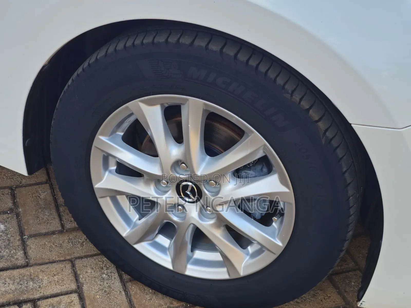 Mazda Axela 2016 Gray