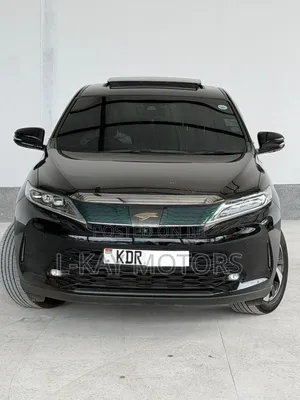 Toyota Harrier 2.0 2018 Black