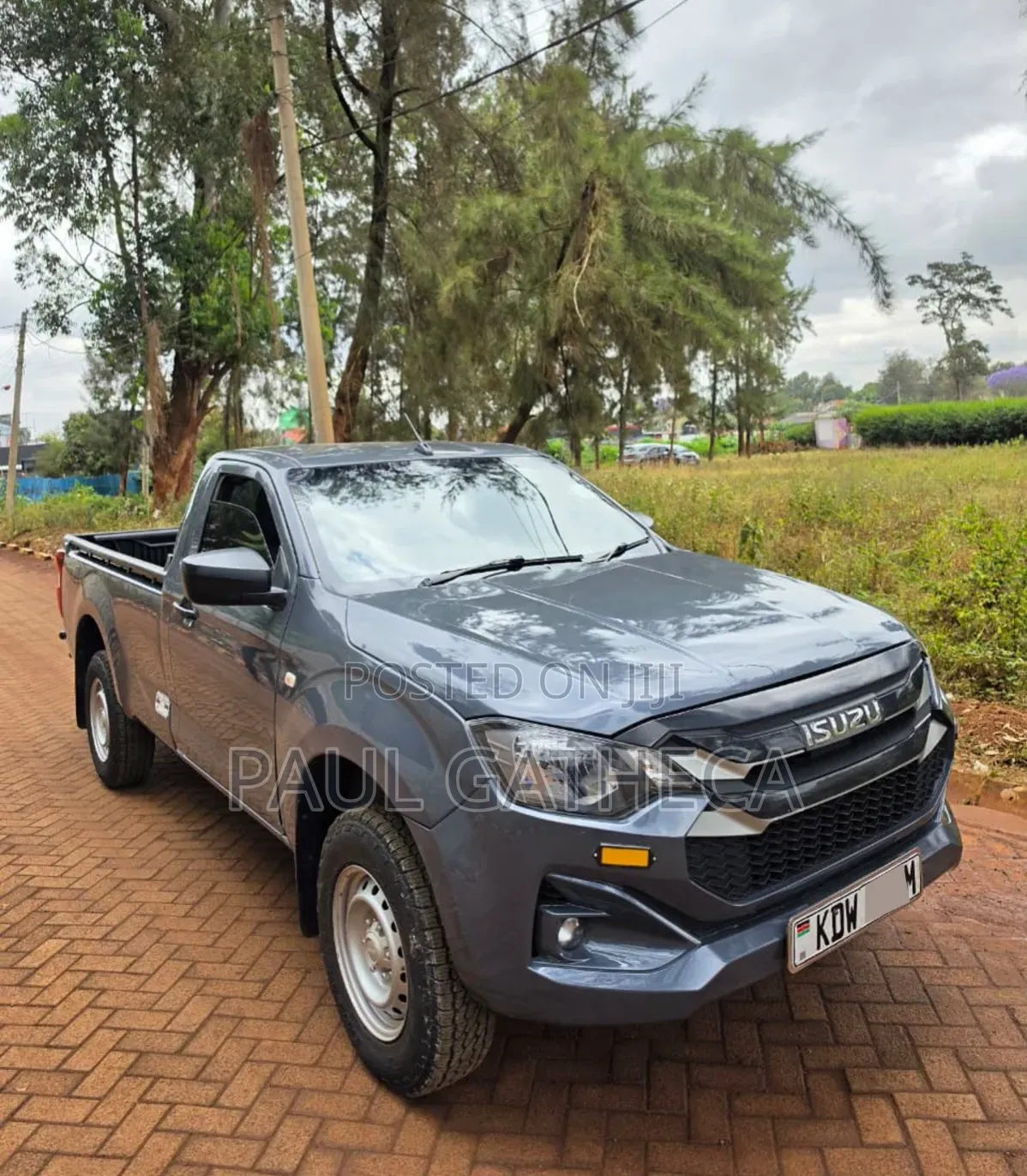 Isuzu D-MAX 2025 Silver