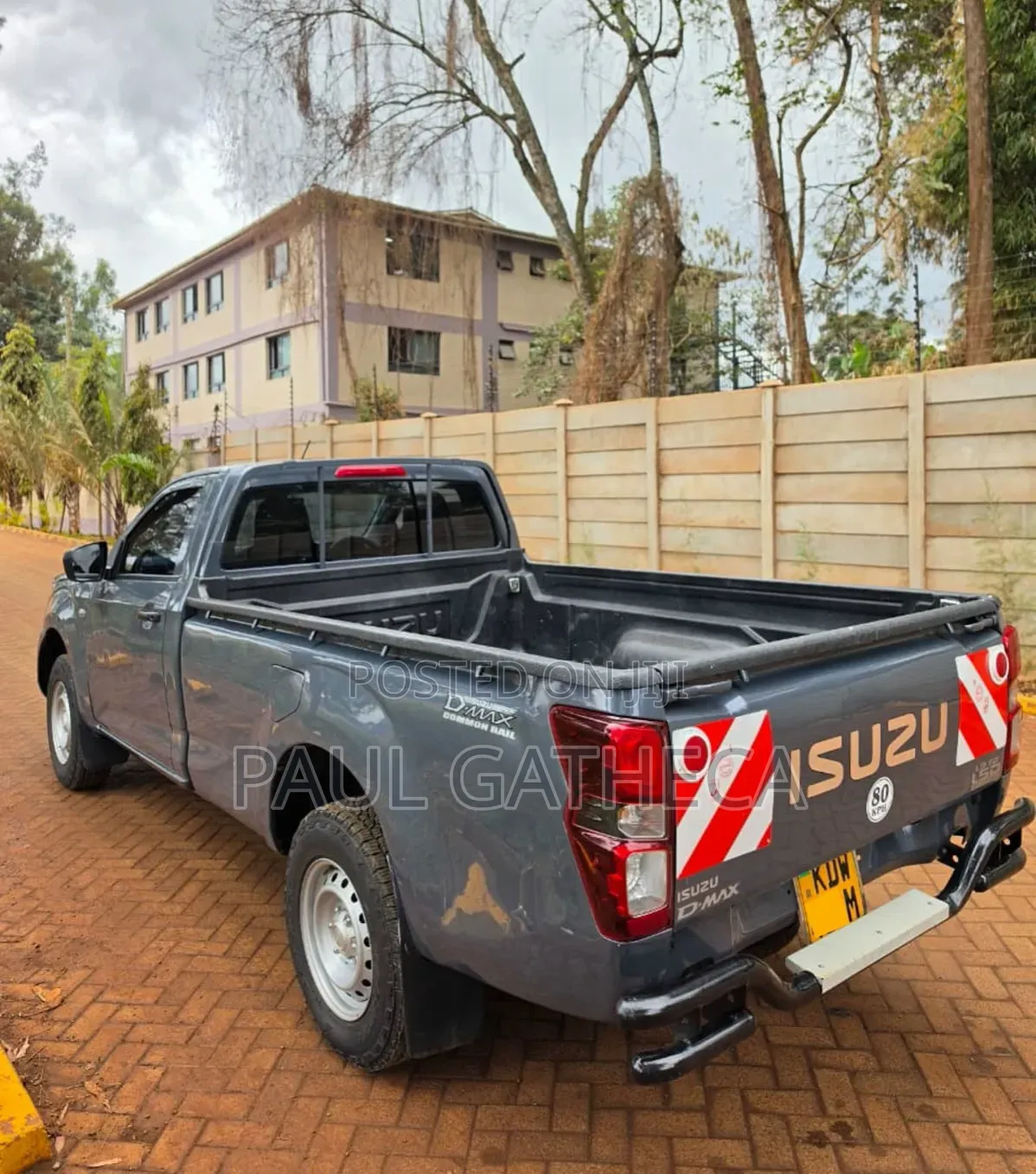 Isuzu D-MAX 2025 Silver