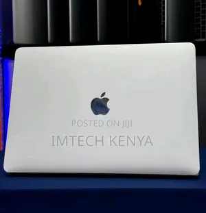 Laptop Apple MacBook Air 2020 8GB Intel Core i5 SSD 500GB