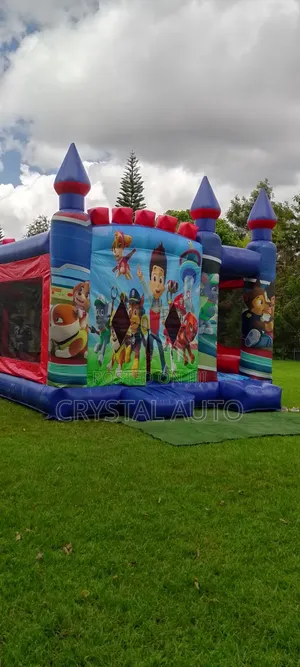 Bouncing Castle for Hire at 6000