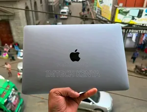 Laptop Apple MacBook Air 2020 8GB Intel Core i5 SSD 256GB