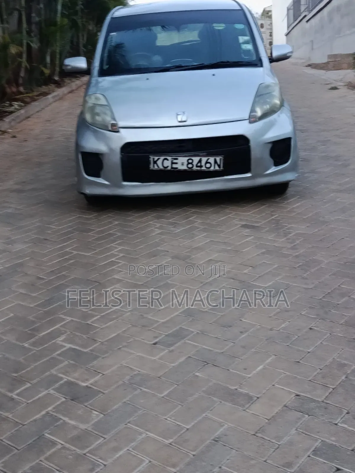 Toyota Passo 2010 Silver