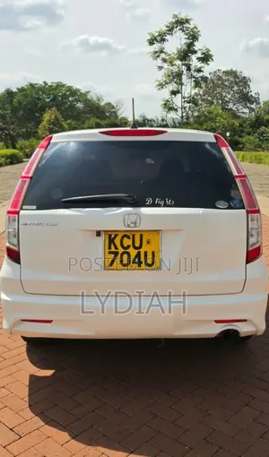 Honda Stream 2009 White