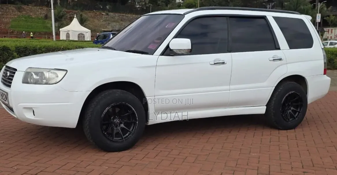Subaru Forester 2005 White