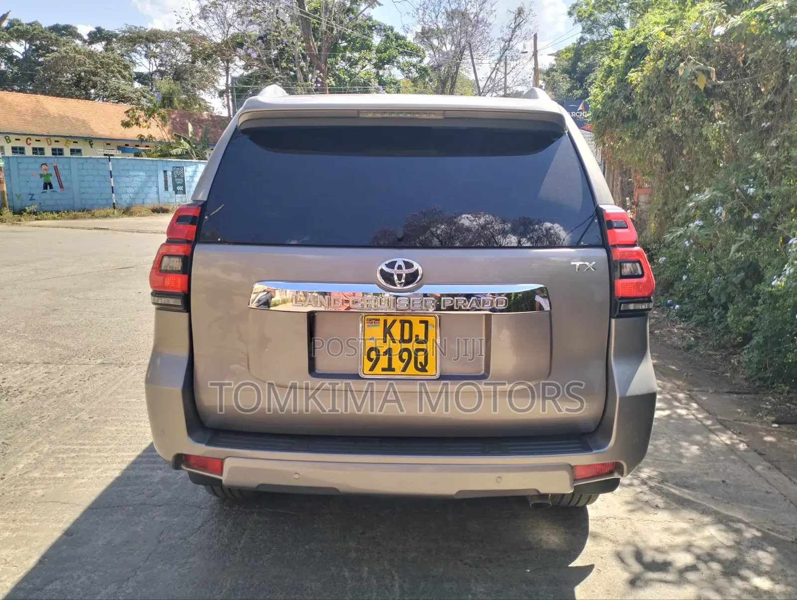 Toyota Land Cruiser Prado 2018 Gray