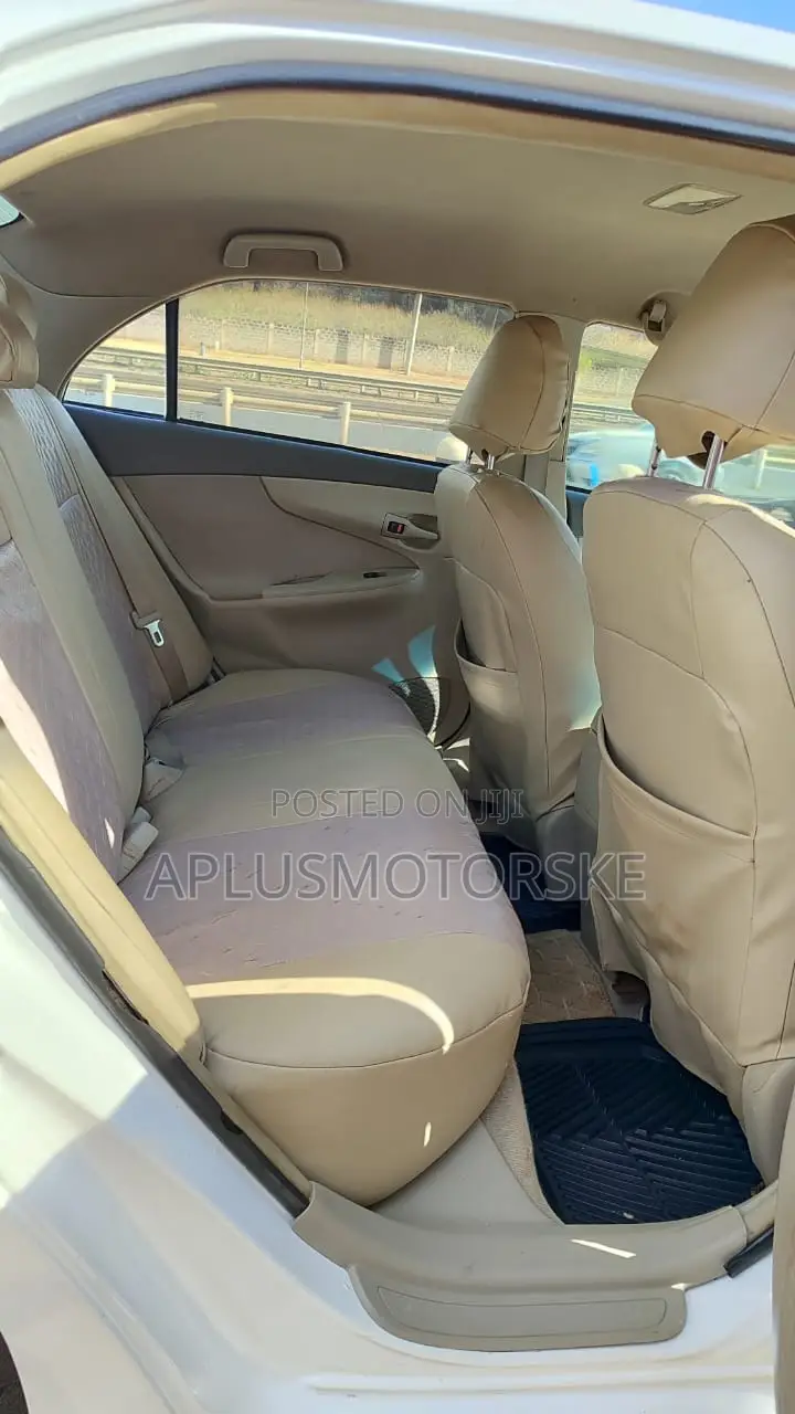 Toyota Axio 1.5 G 2WD 2010 White