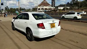 Toyota Axio 1.5 G 2WD 2010 White