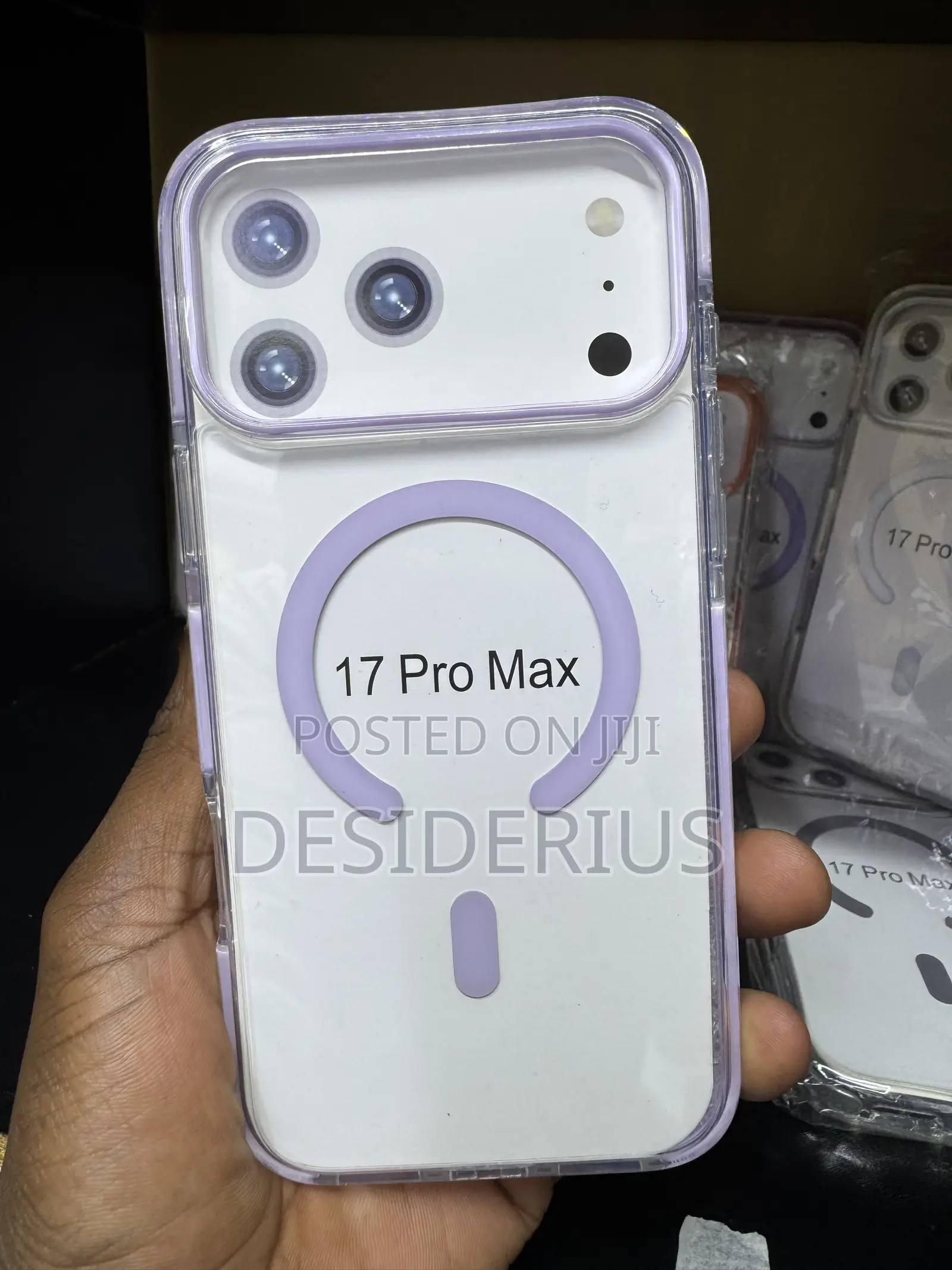 17 Pro Max Cover