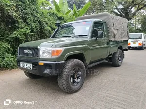 Toyota Land Cruiser 79 Series 2017 Green