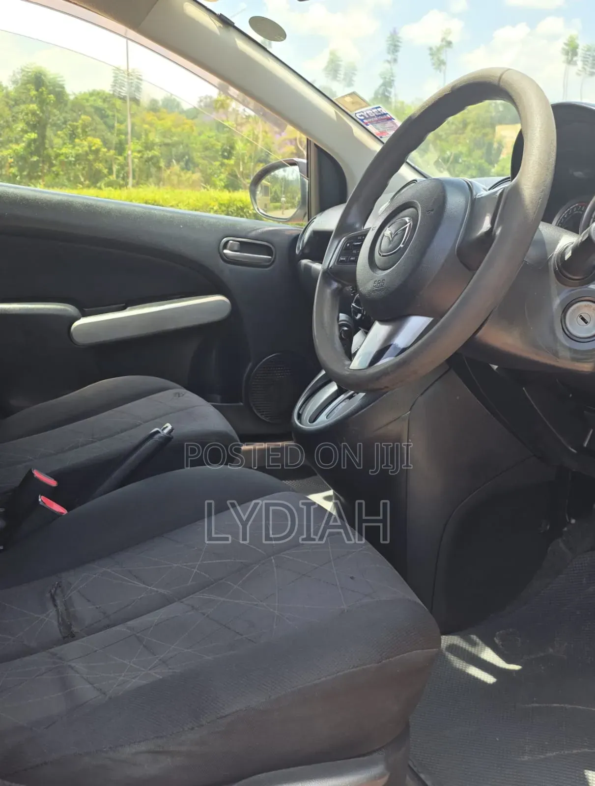 Mazda Demio 2012 Silver