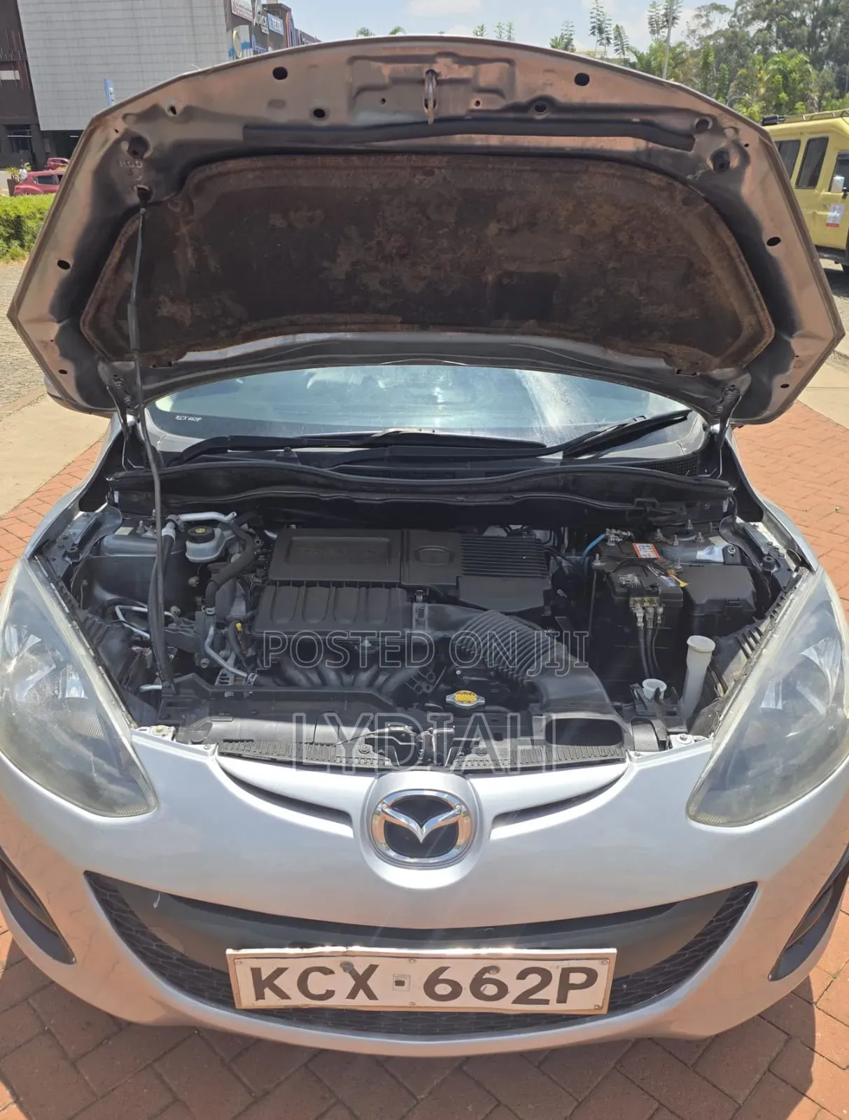 Mazda Demio 2012 Silver