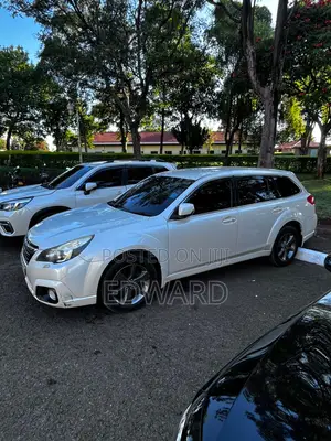 Subaru Outback 2014 White