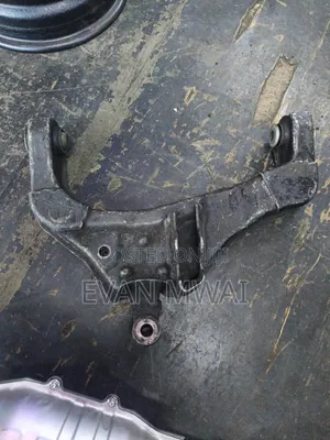 Toyota Surf Lower Suspension Arm Right