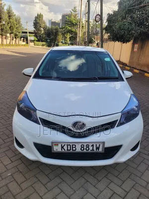 Toyota Vitz 2013 White