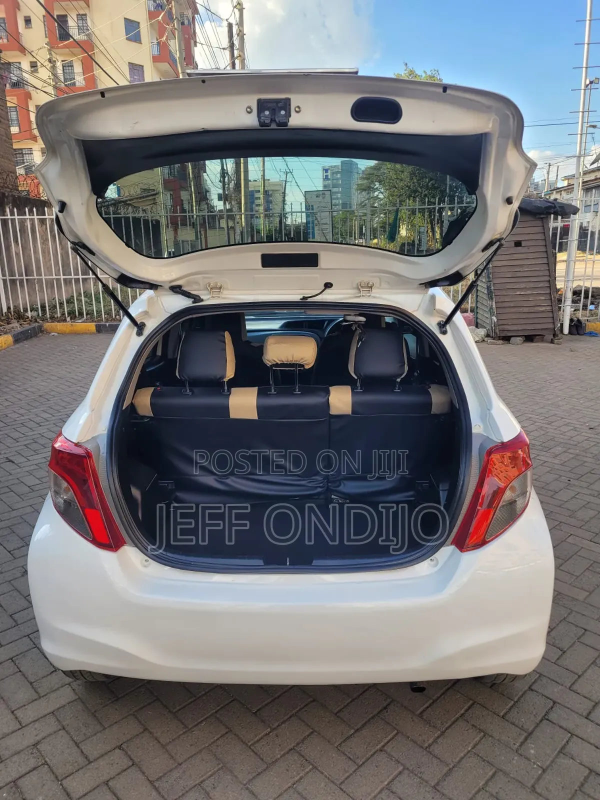Toyota Vitz 2013 White
