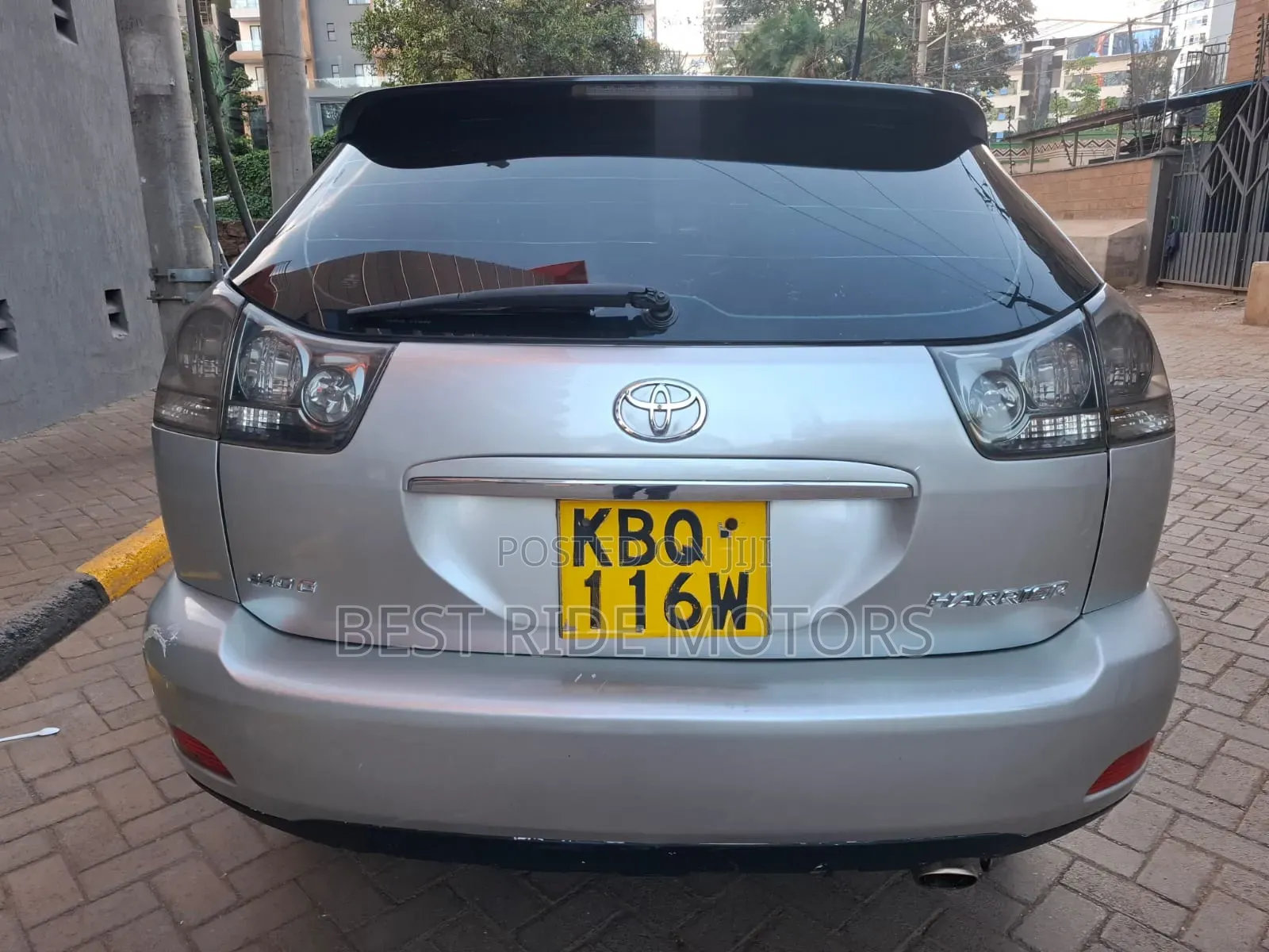 Toyota Harrier 2.4 2005 Silver