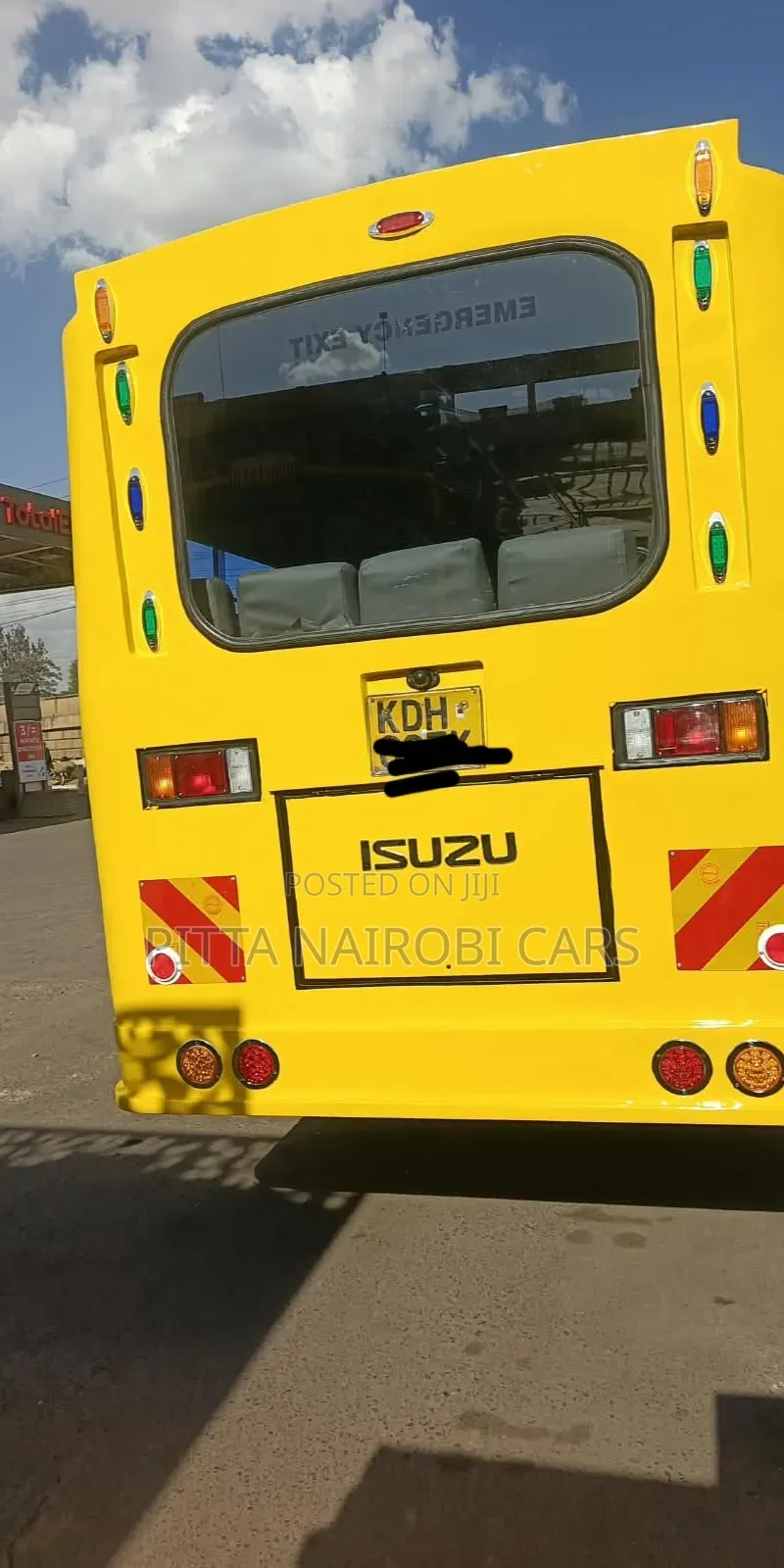 Isuzu FRR 2022 Yellow